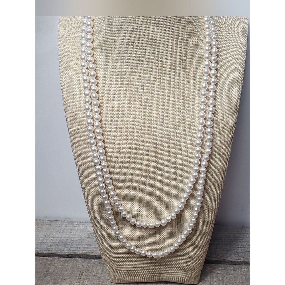 VINTAGE SARAH COVENTRY 60" Single Strand Faux Pearl Necklace